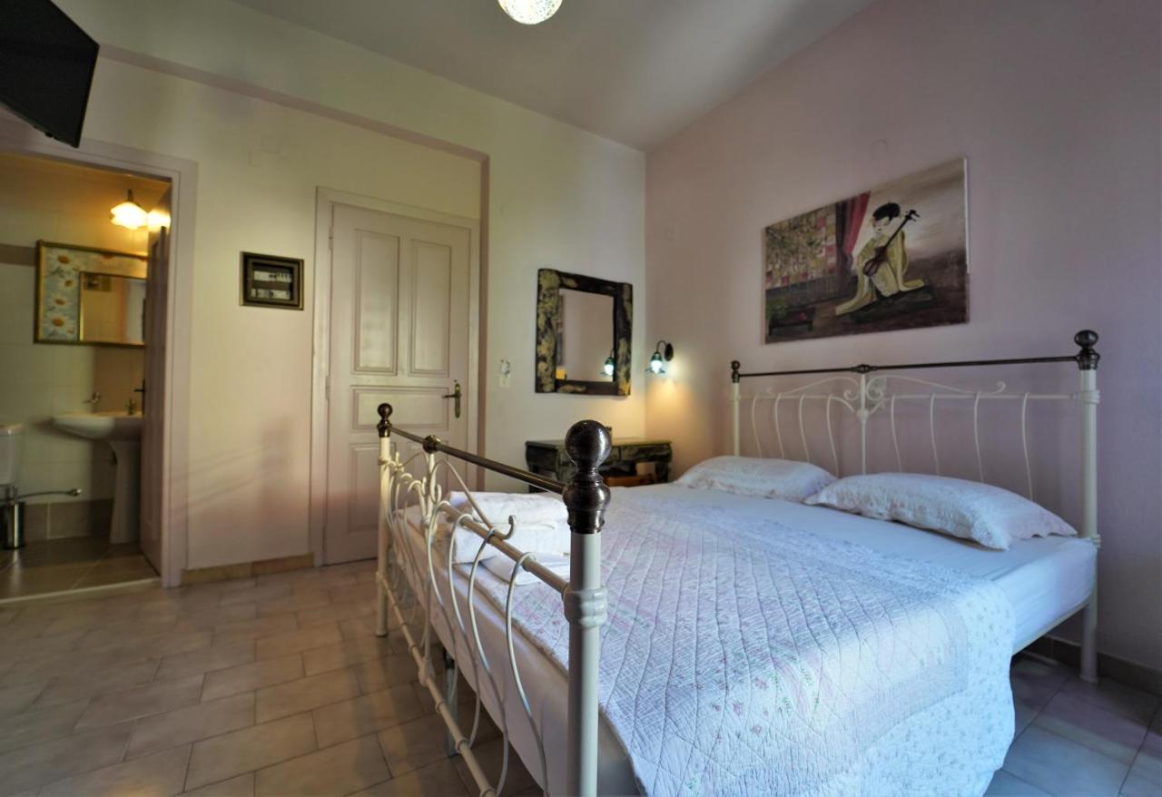 Antigoni Apartments Parga Exterior photo